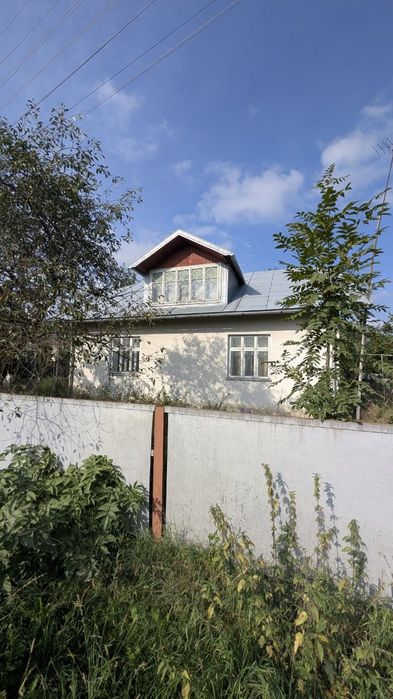 Продається Українська хата в мальовничому куточку Прикарпаття