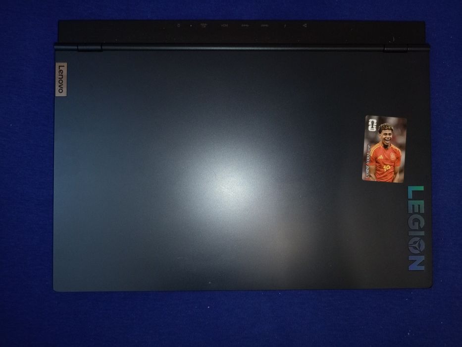 Laptop gejmingowy lenovo legion
