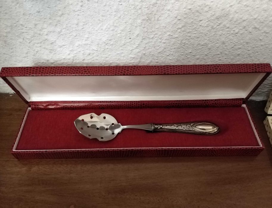 Colher azeitonas prata