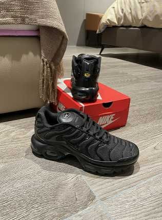 Nike_Air_Max_TN_Plus_Black R.39