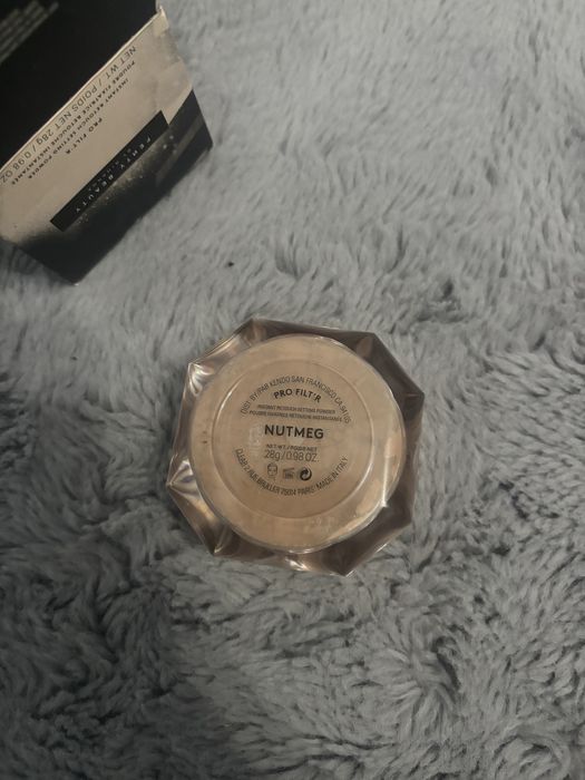 Puder fenty beauty