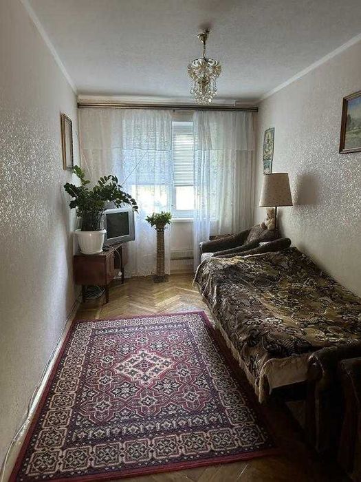 2к квартира на Новых Домах, Дворец спорта