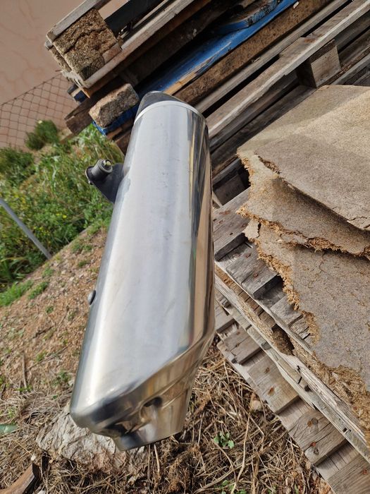 Ponteira escape Hornet 2003/2004