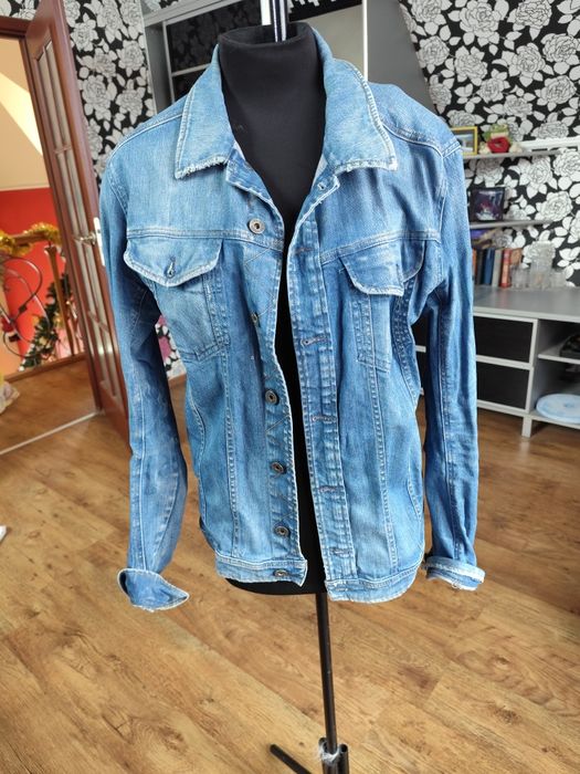 Джинсовая куртка  diezel оригинал  размер l