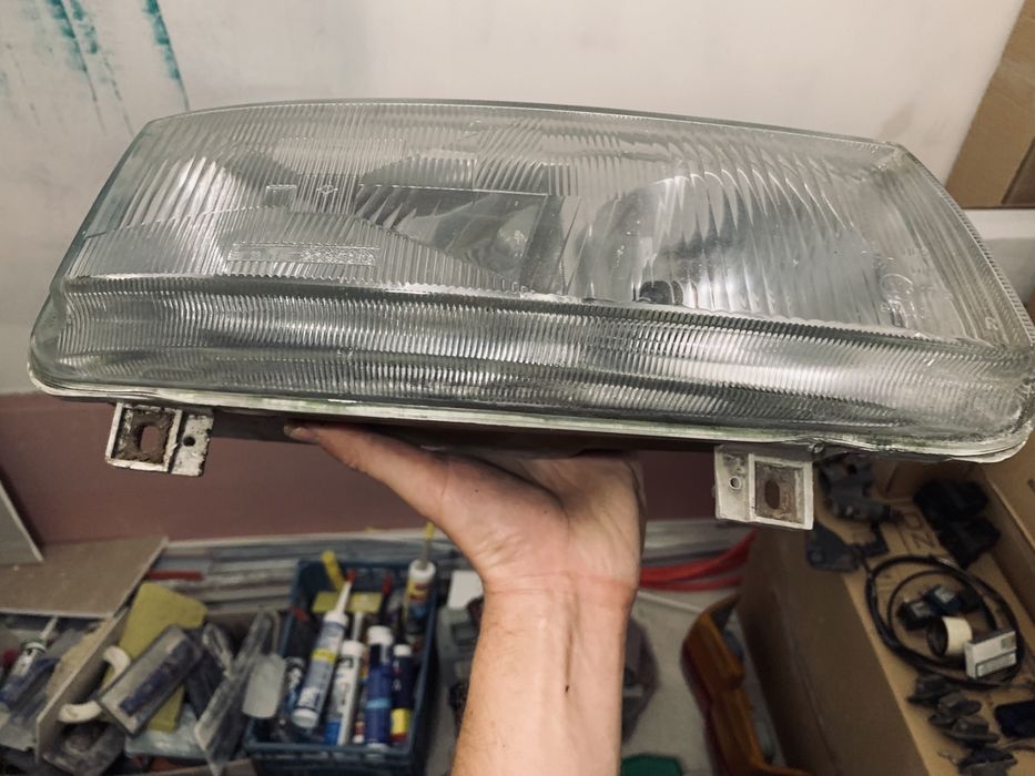 Фара VW PassatB4 Пассат Б4