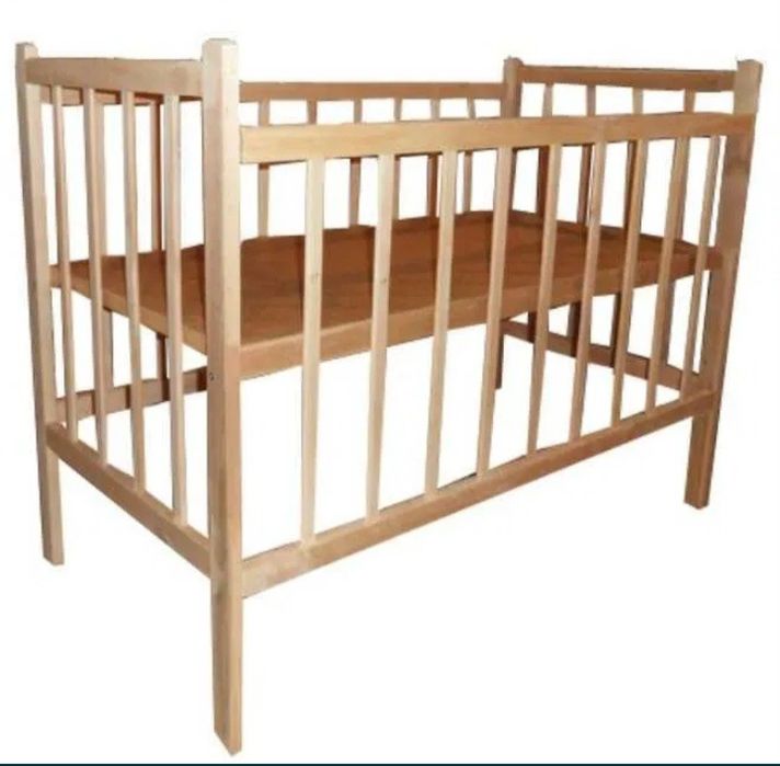 Ліжечко дитяче дерев'яне на ніжках разом з матрацом