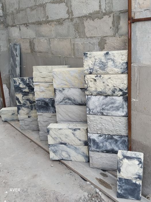 Готовые наборные столбы,декорированный забор,искуст. мрамор,парапеы