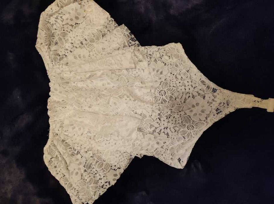 piękne koronkowe body