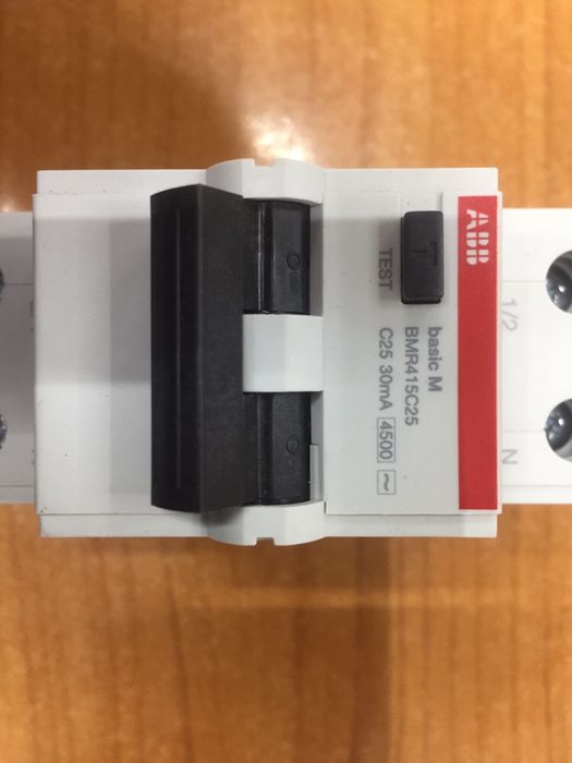 Диф автомат ABB Basic M 25/0,03