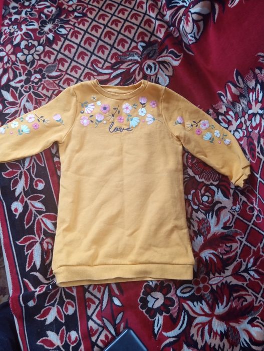 Продам дитячий одяг