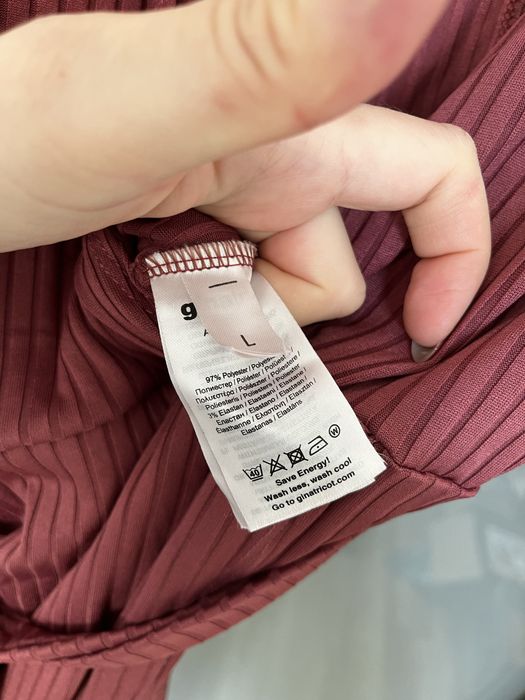 Różowa sukienka w prążek Gina Tricot L midi