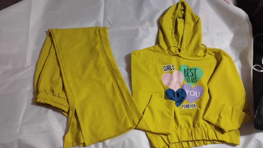 Костюм на підростка