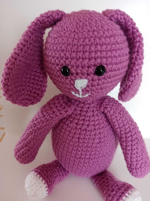 Króliczek, szydełkowy - amigurumi