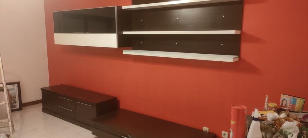 vendo moveis sala muito bom estado ,também tenha mesa da cosinha