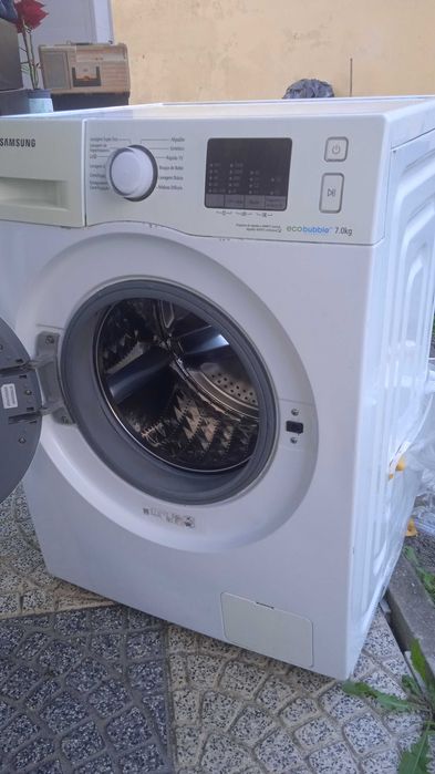 Máquina de lavar roupa