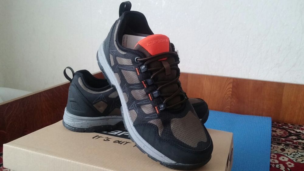 Мужские кроссовки ICE PEAK waterproof AWS, новые.