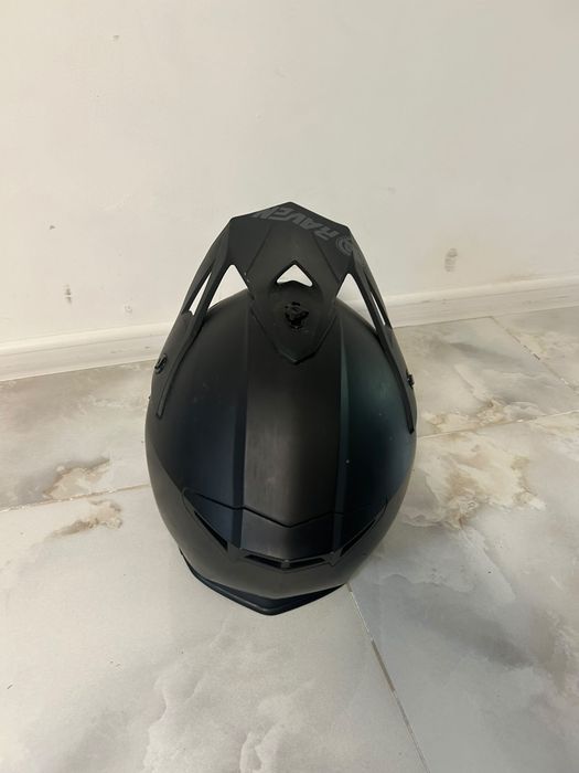 Шолом Raven розмір L