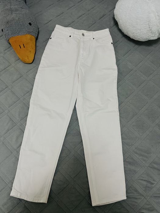 Жіночі джинси від H&M