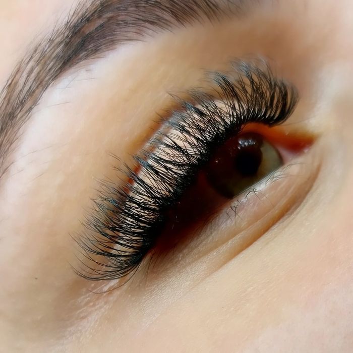 Нарощування  вій наращивание ресниц