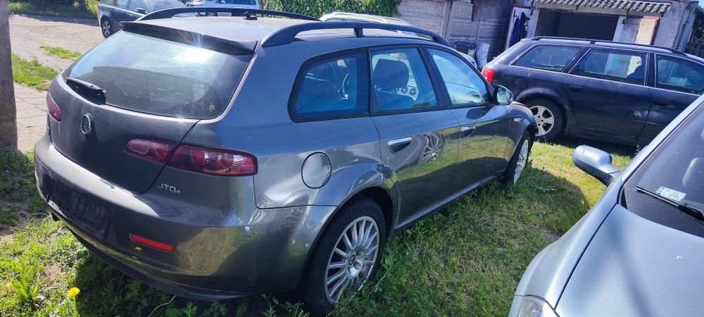Sprzedam części Alfa Romeo 159. 1.9 8v 2008r