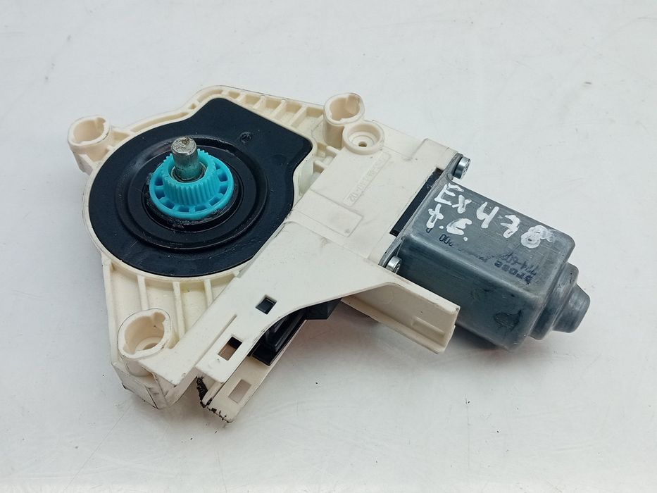 Motor vidro trás esquerdo AUDI Q5 (8R)