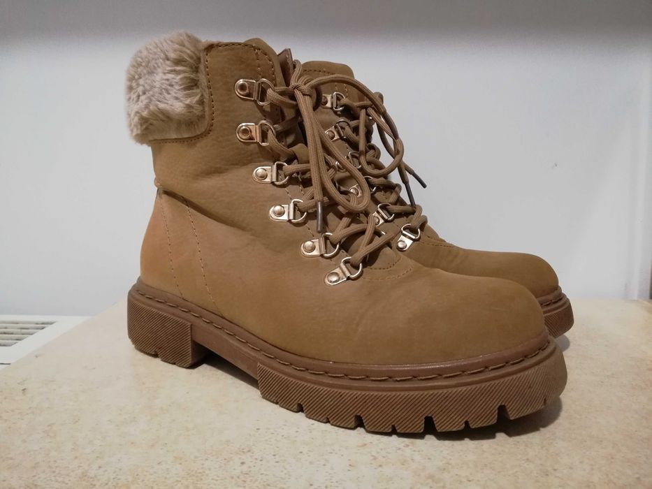Clara Barson damskie buty zimowe a la Timberland rozmiar 39