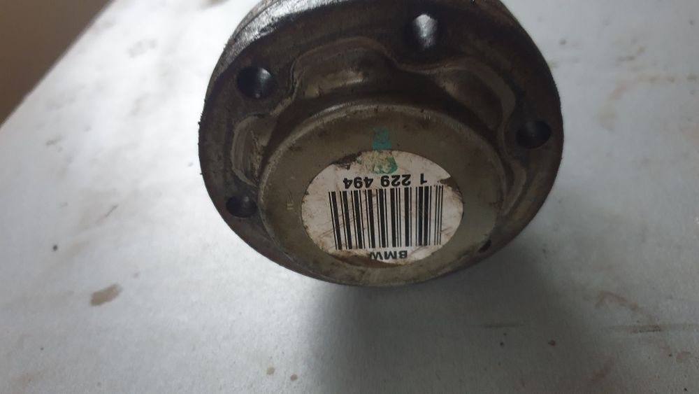 Продам полуось на бмв е46