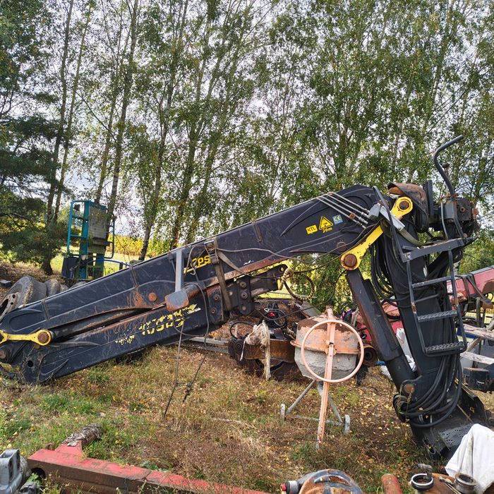 Epsilon Loglift do drewna dłużycy lasu