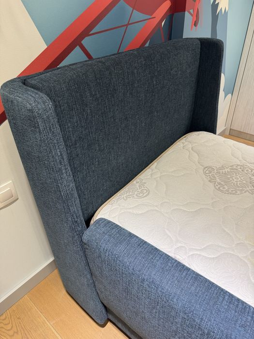 Кровать в дитячу кімнату