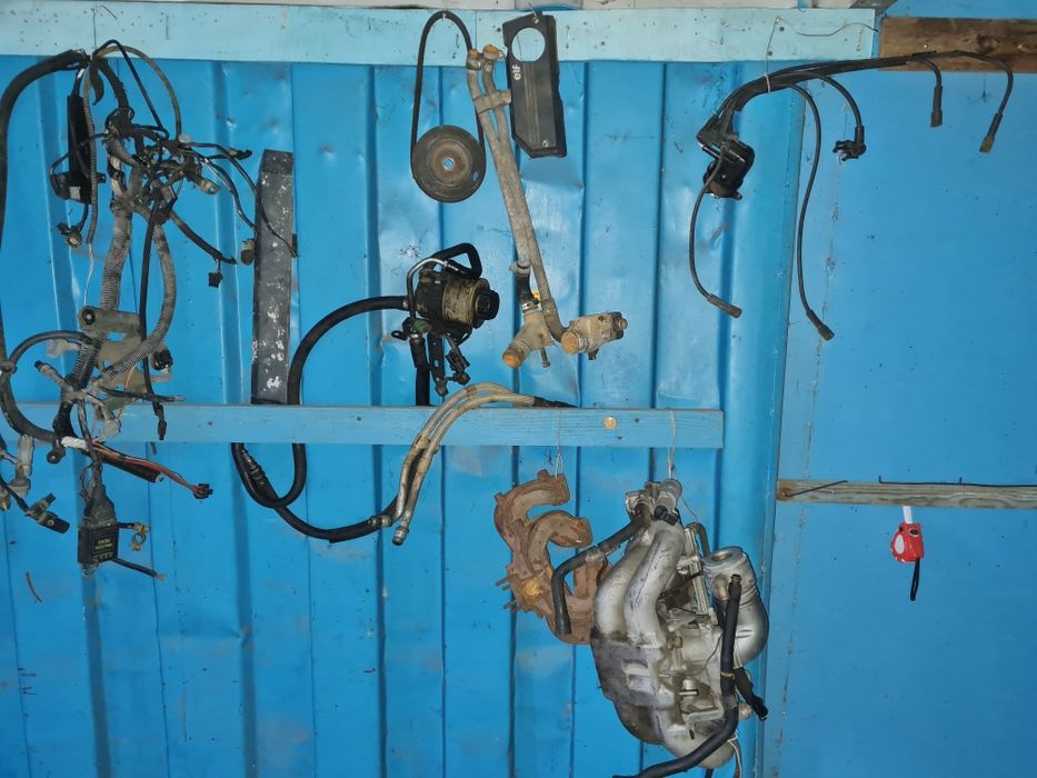 Инжектор рено 25 .2.0л 100$