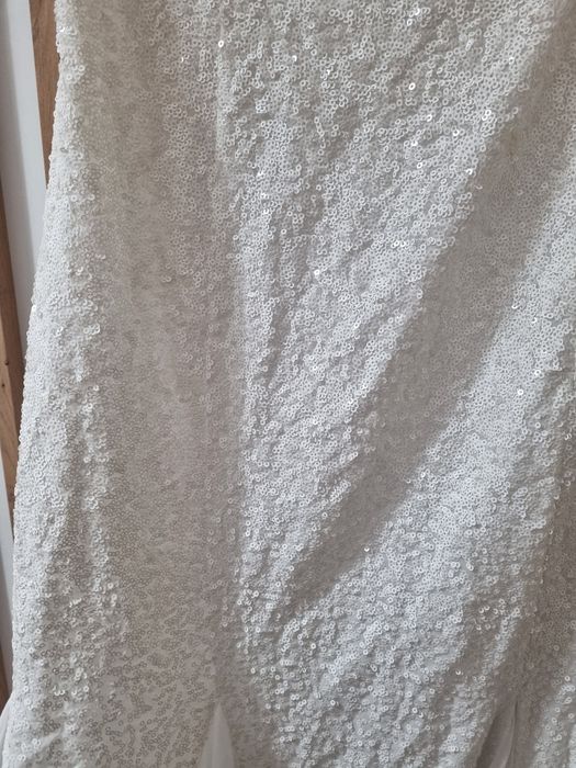 Biała sukienka rybka syrenka 36/38