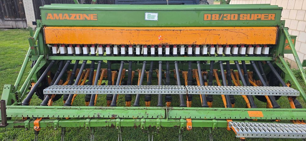 Siewnik Amazone D8/30 Super