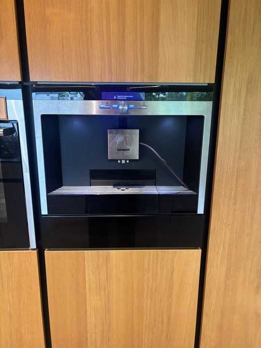 Ekspres do zabudowy Simens