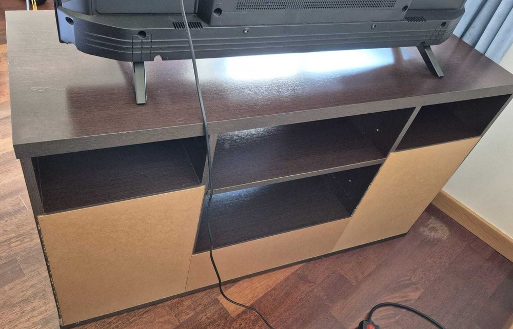 MÓVEL PARA TV - Sala ou Quarto