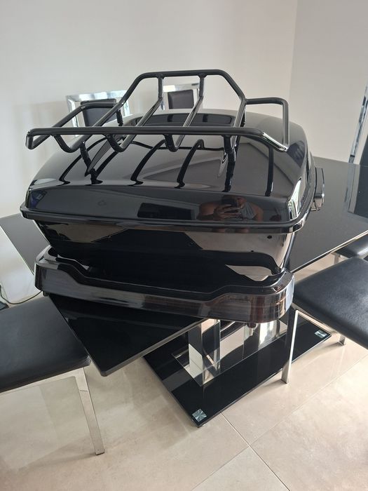 Kufer centralny czarny Harley 14-25 Touring FLH Street Glide czarne okucia
