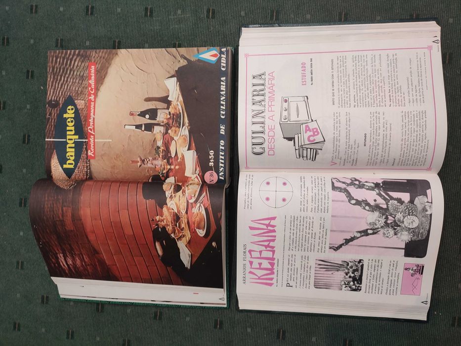 2 Volumes com 139 Revistas de Culinária Banquete encadernadas