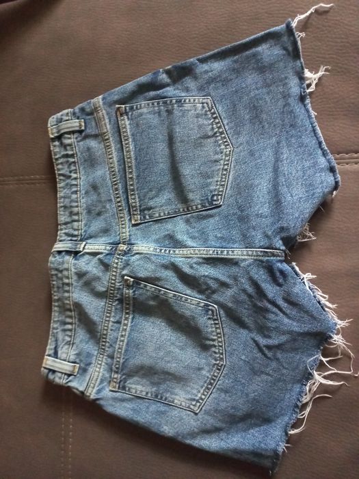 Krótkie spodeńki
