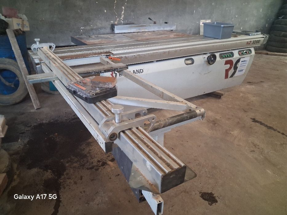 - esquadrejadora ROBLAND NZ3299