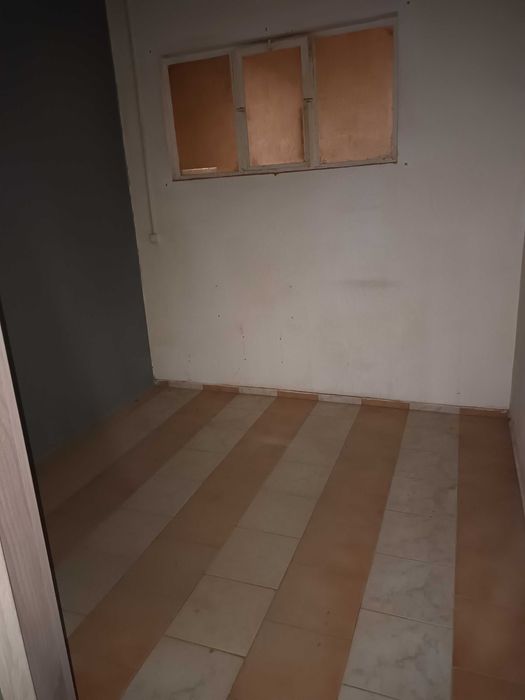Wynajme hale magazyn Knopin 220m2