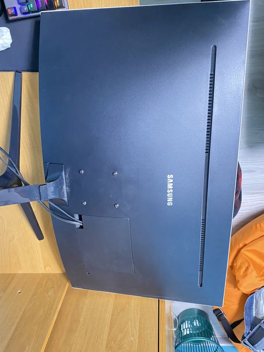 Samsung 144 герц Монитор