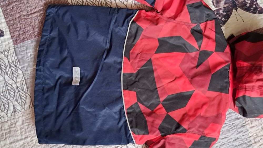 Куртка,  ветровка весна-осень р.140