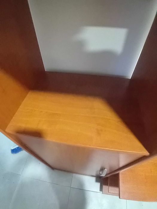 Razoavel  Movel de sala