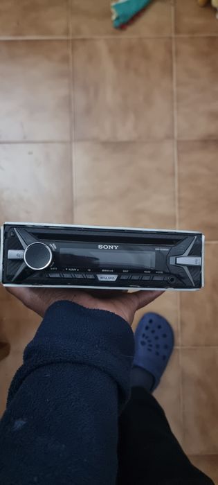 vendo autoradio sony cdx g3100uv