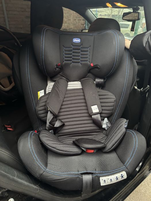 Автокрісло Chicco Unico plus Air Black 0-36 кг