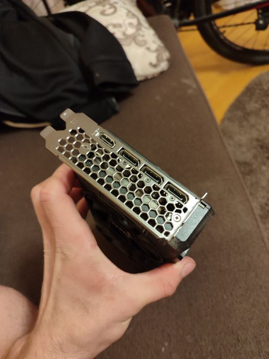 Відеокарта GeForce RTX 3060 12GB GDDR6 — б/у, робоча