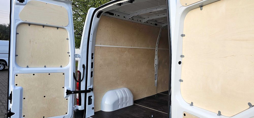 Podłoga Brązowa 9mm L3-Renault Master,Nissan Interstar-WYSYŁKA GRATIS!