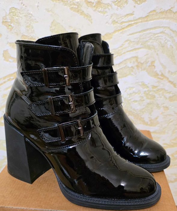 Сапоги кожаные новые