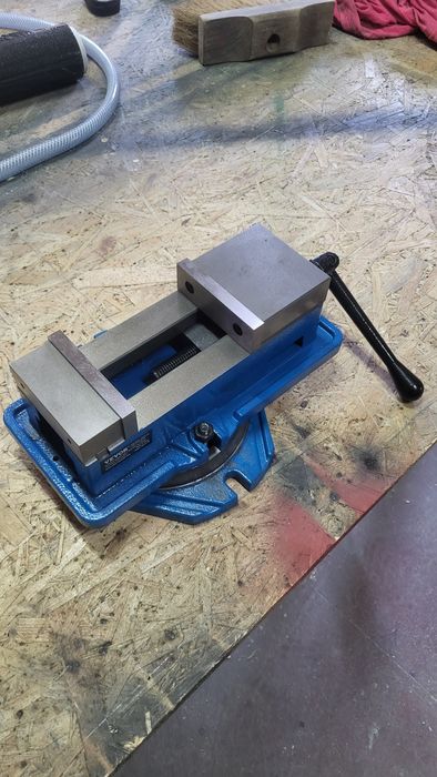 Imadło maszynowe 100mm, wiertarskie, do frezowania