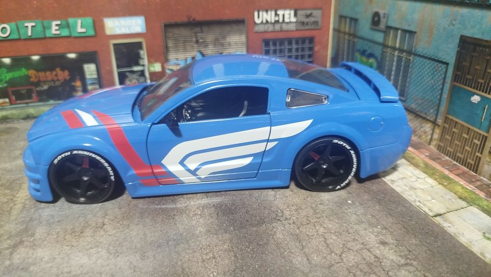 Ford Mustang GT 2006 Jada 1/24