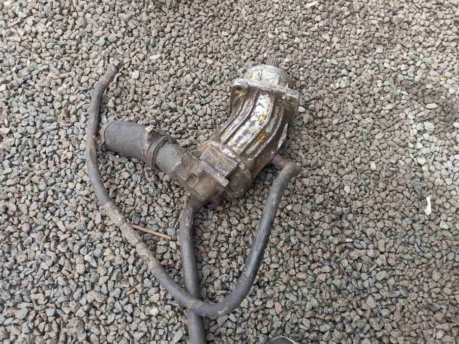 Продам насос банан